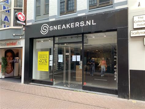 adidas sneakers den haag